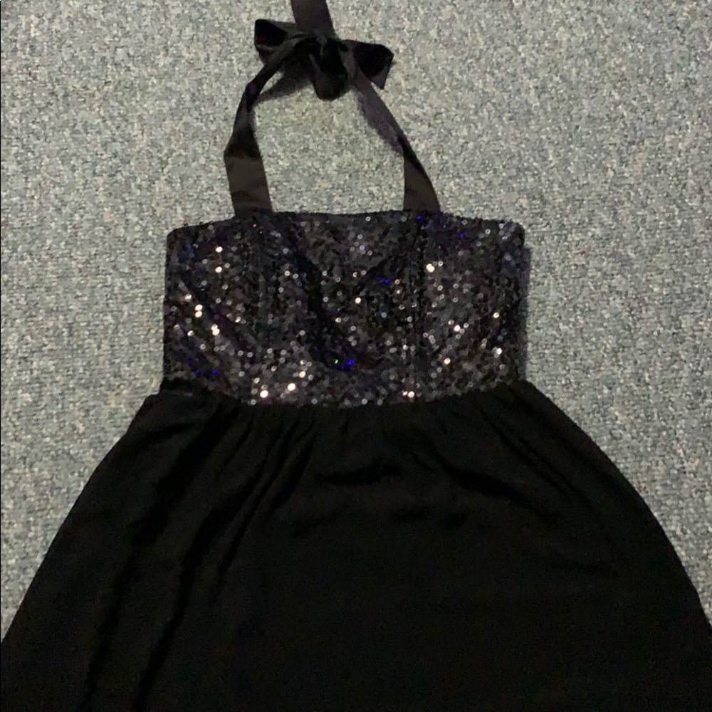Sequin Halter Dress - Picture 2 of 5